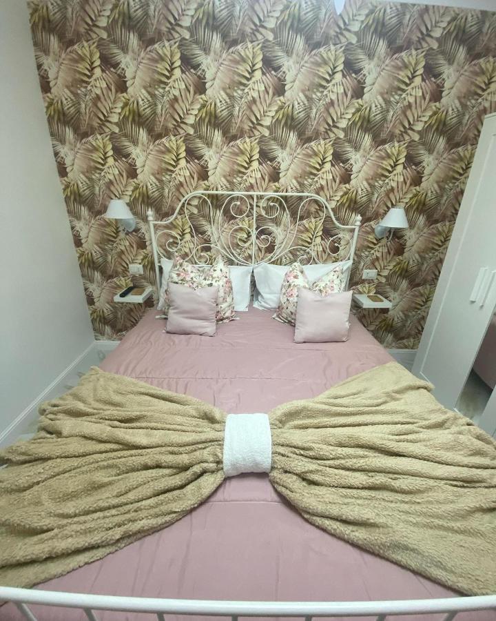 B&B Carme Naples Exterior photo